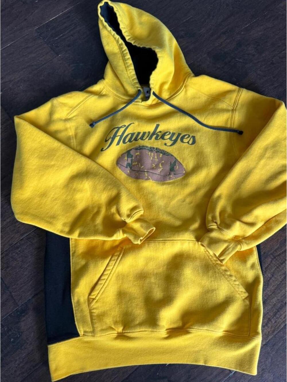 Badger Sport Men's Ultra Heavyweight Iowa Hawkeyes Football Hoodie, M